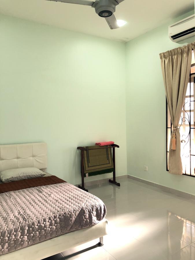 Family Homestay Куала-Тренгану Экстерьер фото